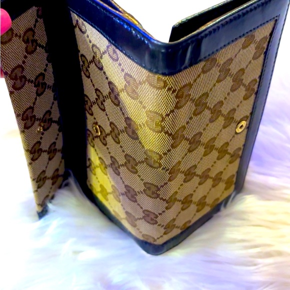 Authentic Gucci Monogram Wallet with a dust bag. - Picture 3 of 9